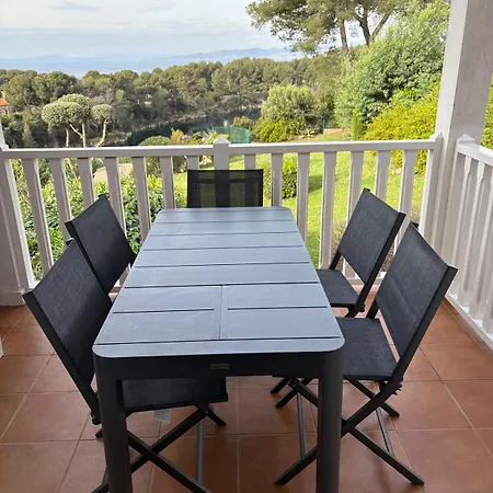 Le Dramont, Sea View, Pool, 4-5 People, Air Conditioning , Wi-fi Saint-Raphael (Var)